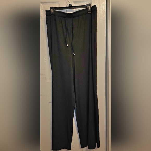Bob Mackie Boutique Black Wide Leg Pants  Size XL  NWOT - Picture 1 of 6